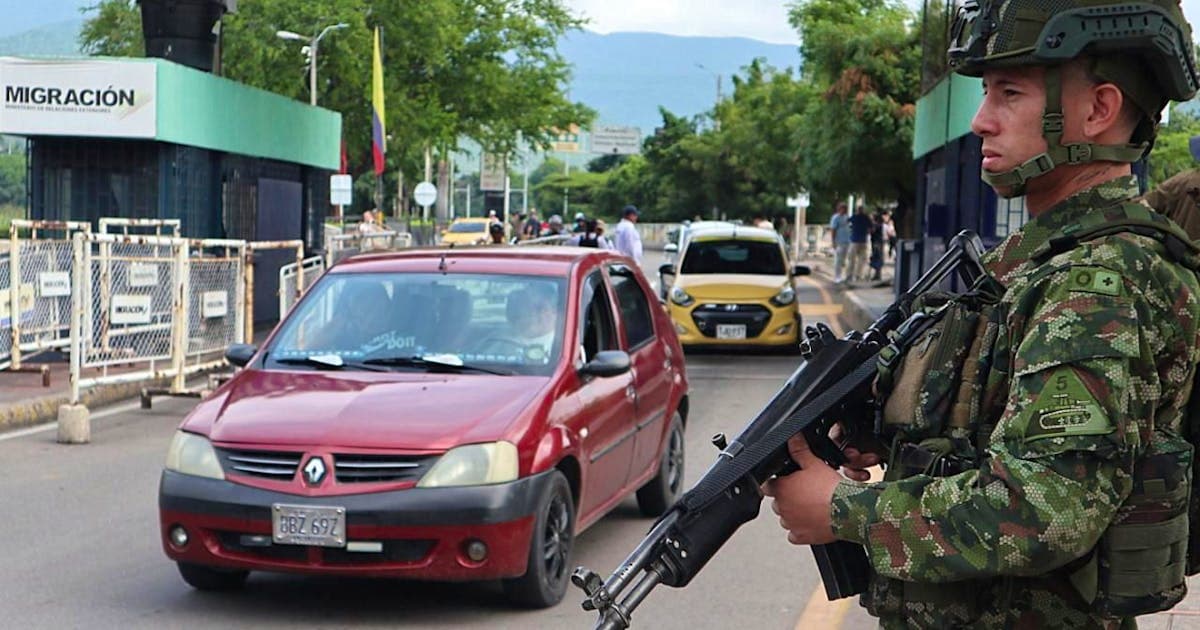 Venezuela : tirs policiers sur des drones près du palais
