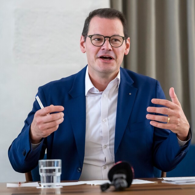 Affaire Maudet: le parquet genevois enquête sur les dons fictifs