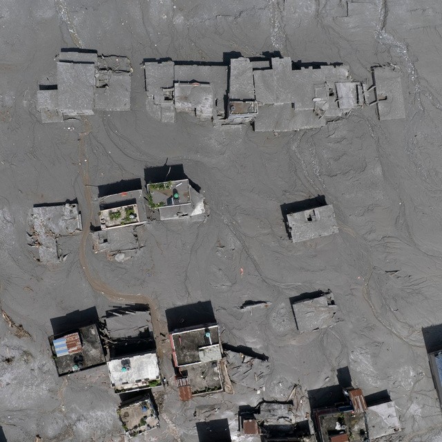 Crue au Népal et au Tibet : les scientifiques privilégient l'hypothèse glaciaire