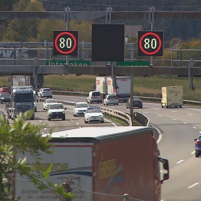 Pénurie d'essence: Berne prépare une limitation à 80 km/h sur autoroute